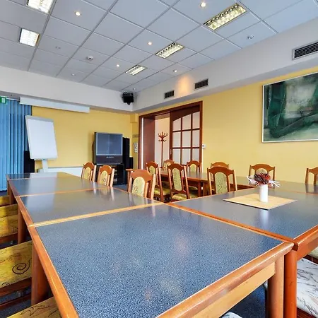 Filipinum Hotel 3*