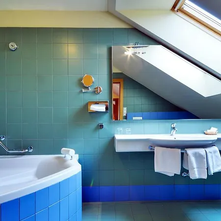 Filipinum Hotel 3*